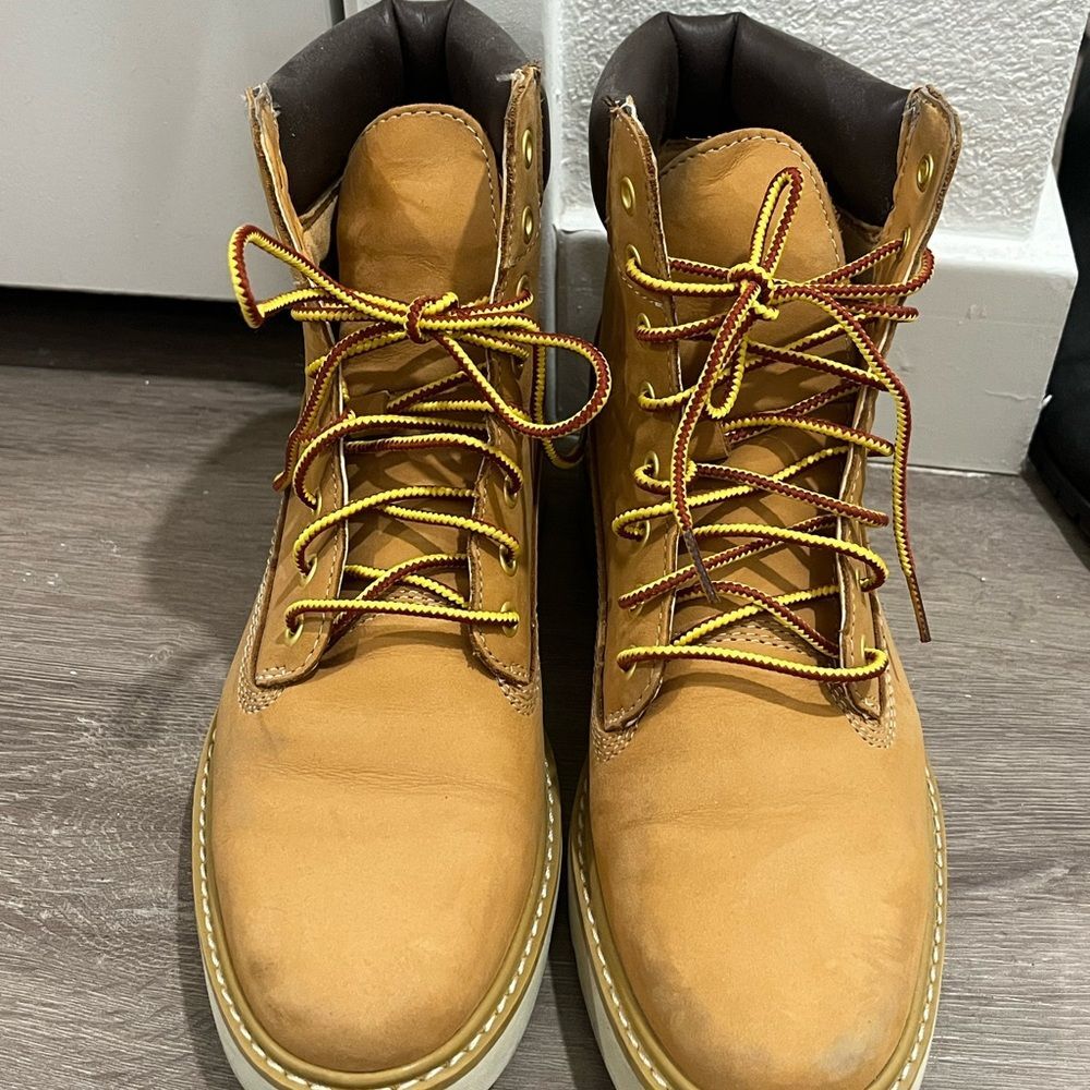 Timberland Tan Boots